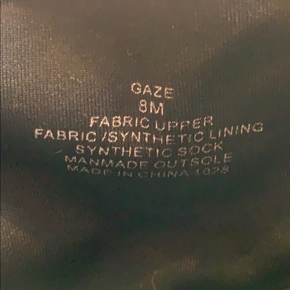 Steve Madden mauve velvet booties (8) - Picture 5 of 6